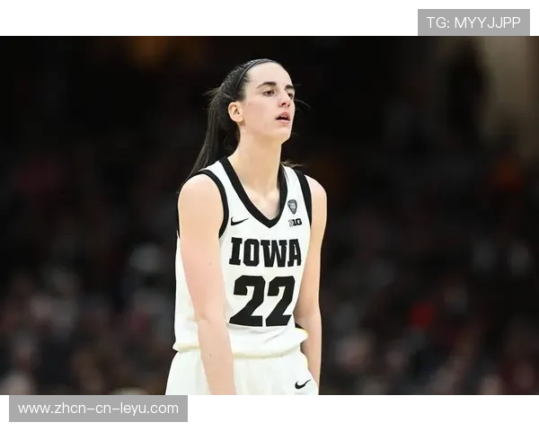 瓦妮莎晒写真获安东尼前妻拉拉、WNBA球星约内斯库等人支持